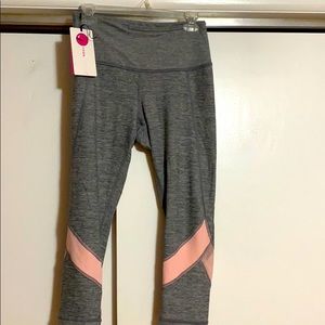 Brand new Yogalicious Capri leggings